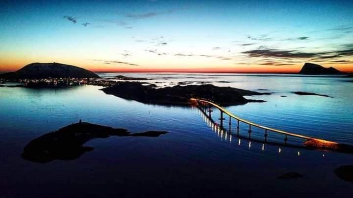 2 Bedrooms Apartment In Sommaroy Island Tromso Bagian luar foto